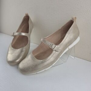 Dr. Scholls Timeless Jane Mary Jane Flats Gold Buckle Strap Shoes Wmns Sz 9.5 W